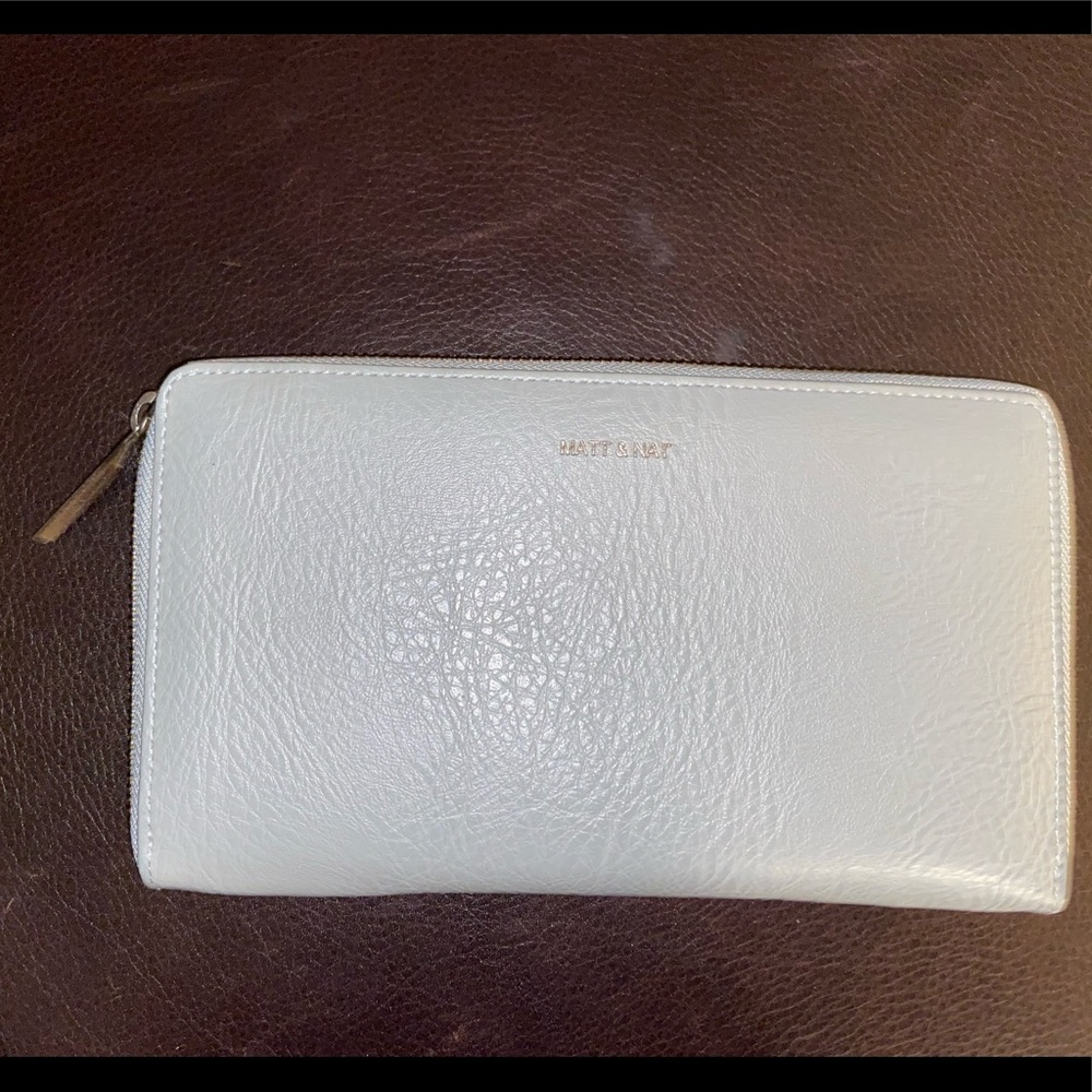 Matt & Nat Elm Vegan Continental Wallet - Picture 6 of 8